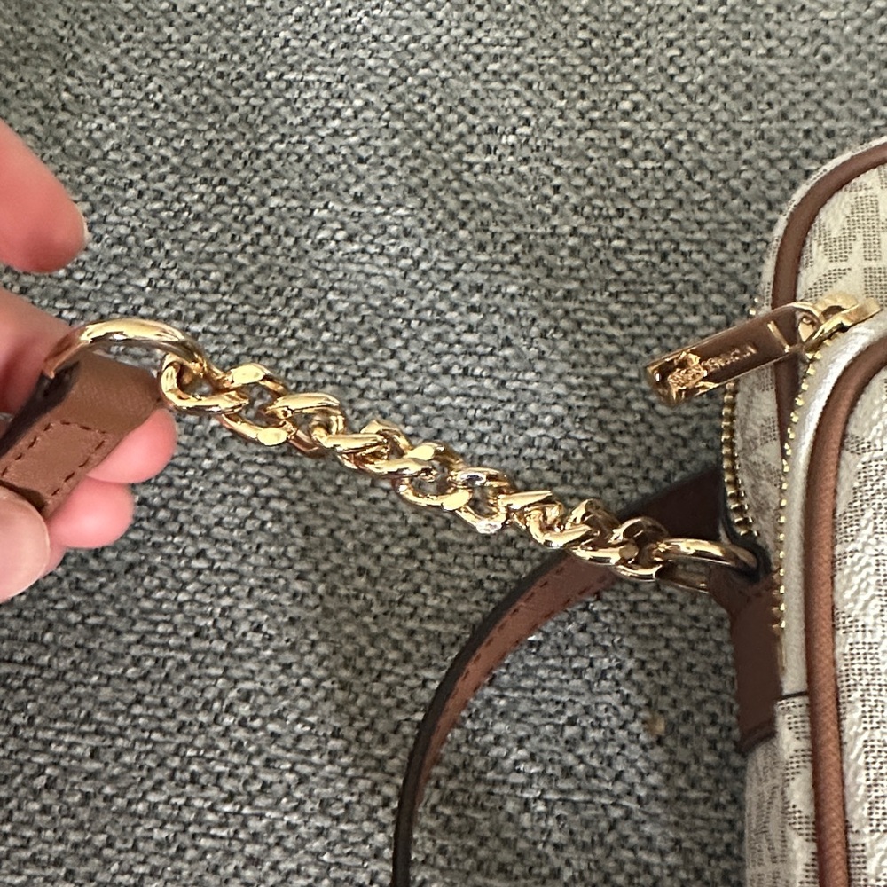 Michael Kors Tan and Cream Crossbody Bag - Picture 3 of 5